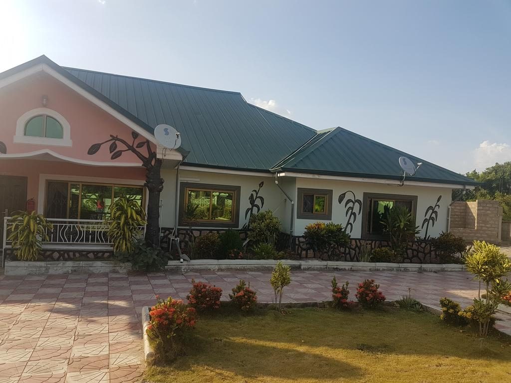 Rock Gardens Guest House