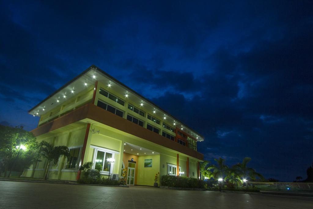 Kingstel Hotel