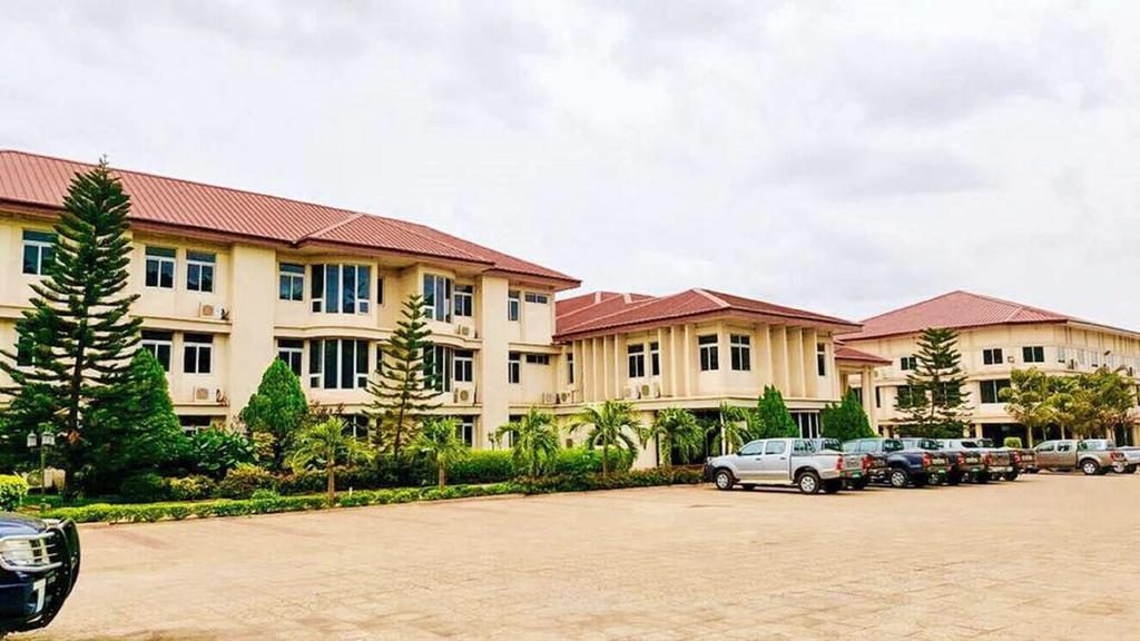 Modern City Hotel