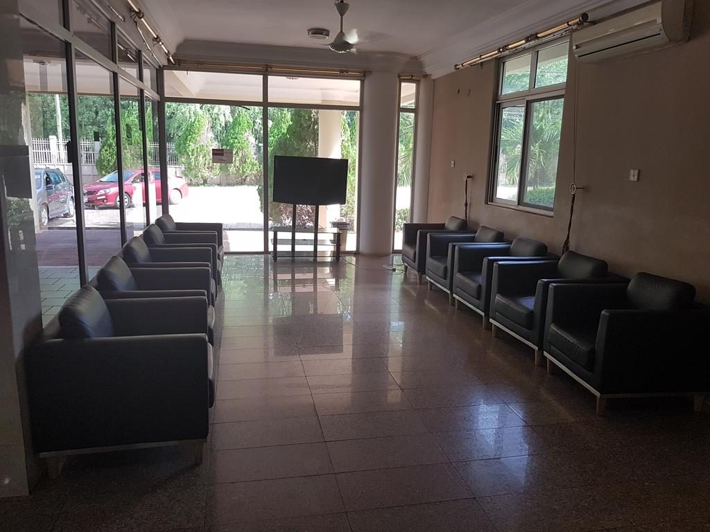 Modern City Hotel
