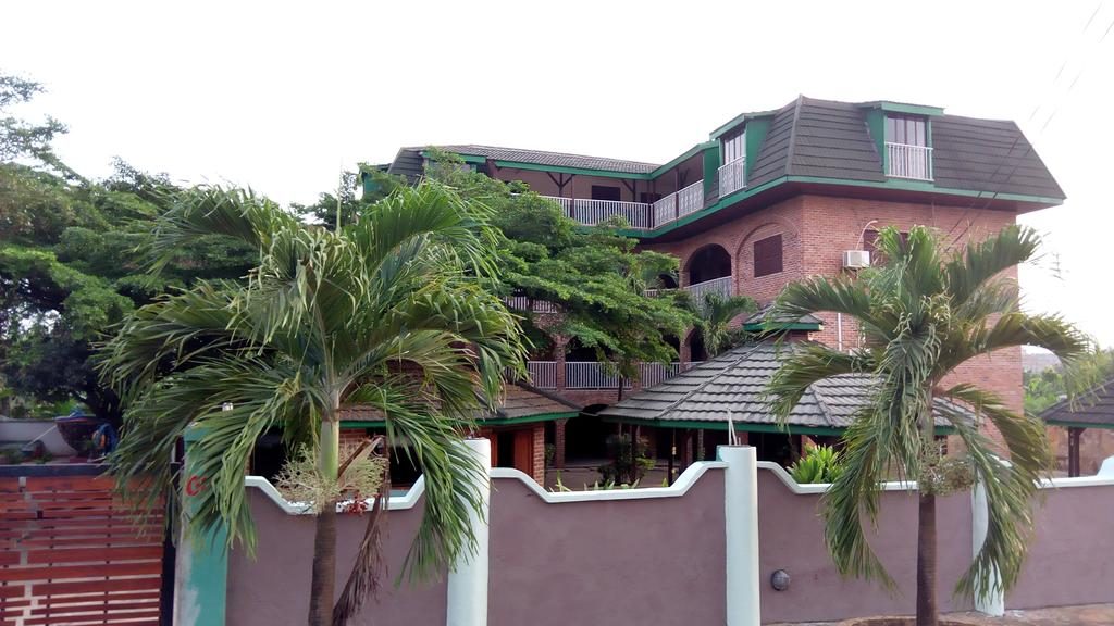 Rojo Hotel